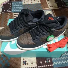 T*け様 【希少カラー！】2014　NIKE SB Dunk Low Giraf