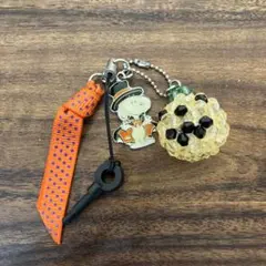 USJ ユニバ　ハロウィンストラップ　スヌーピー