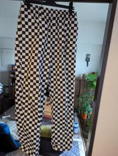 Item thumbnail for item c7c123f5-5981-414f-99d1-67bbcb6727db