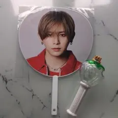 RED 山田涼介　うちわ ＆ペンライト