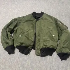 スライオリーブグリーン MA-1ジャケット