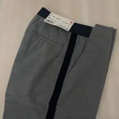 新品　ユニクロ　グレー　 ラインクロップドパンツ120cm