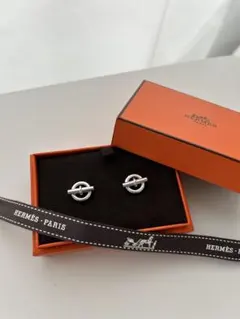 エルメス　HERMES ミニシェーヌダンクル　ピアス　新品未使用