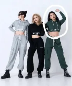 土日限定‼️ALENCY グリーン フード付きパーカー