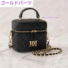 【Darich】キルティングスクエアミニバッグ　BLK　ブラック