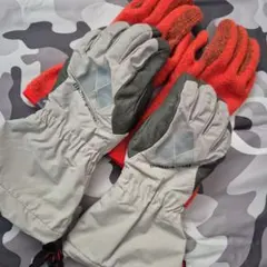 Item thumbnail for item ff180c24-6237-48be-9b11-11d45bb1a68a