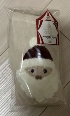 スリコ　3coins サス付きタイツ　サンタ