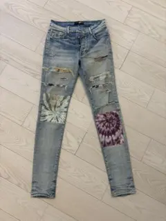 定価20万 AMIRI デニムパンツのサムネイル