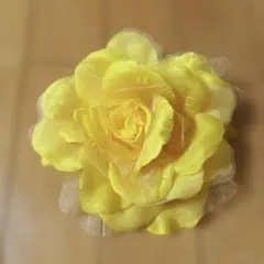 コサージュ 黄色 山吹色 薔薇 大きめ カラオケ 発表会