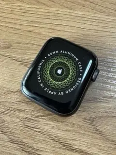 Apple Watch SE 40mm 本体、バッテリー78%