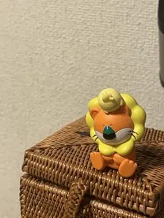 ガチャガチャ　たべっ子どうぶつ