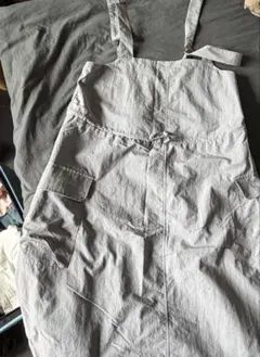 GU ナイロンジャンパースカート M