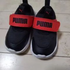 PUMA ベビーシューズ 13.0cm 黒/赤