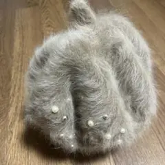 ファー風ベージュベレー帽 パール装飾