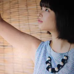 広瀬すず写真集＆人気の有料タウン誌（広瀬すずさん表紙） - メルカリ