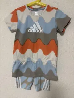 adidas マリメッコ　セットアップ