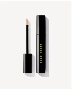BOBBI BROWN INTENSIVE SERUM CONCEALERのサムネイル
