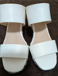 ホワイト ウェッジサンダル