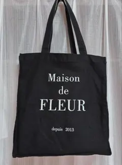 メゾンドフルール　プリントロゴ　トートバッグ　A4サイズ対応　ブラック