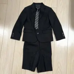 ブラックフォーマルスーツ（ジャケット・ショートパンツ・ネクタイ）　110cm