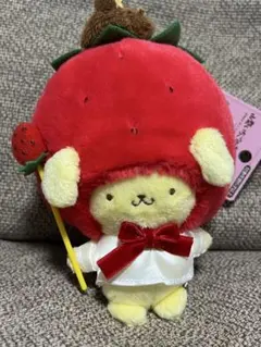 ポムポムプリン　サンリオいちごの王さまミュージアムマスコット人形