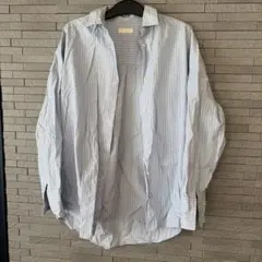 earth music ライトブルー　ストライプシャツ