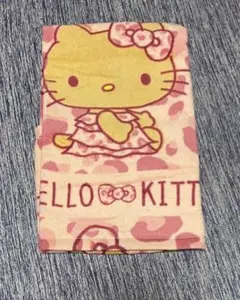 サンリオ　ハローキティ レオパード柄タオル