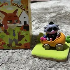 ミスタービッグ フィギュア オレンジの車付き ズートピアフィギュア