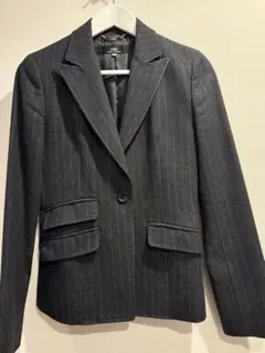 INED ダークグレー ストライプ セットアップ（ジャケット7号、パンツ9号）