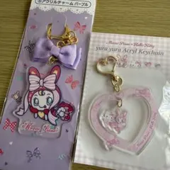 定価1980円！メゾピアノ×ハローキティ　アクリルキーホルダー