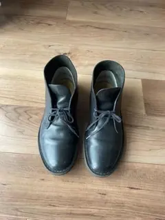 Clarks ワラビー　レースアップ レザーブーツ ブラック