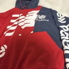 New Balance フード付きパーカー 赤/青
