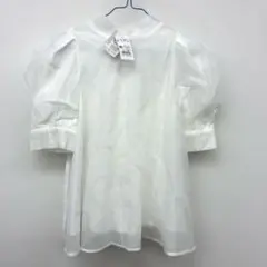INGNI パフスリーブ 半袖ブラウス オフホワイト M ◾️3のサムネイル