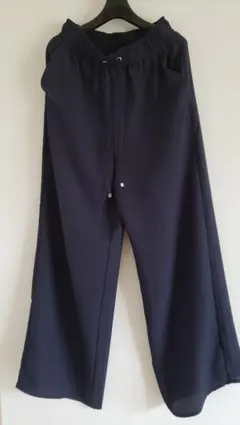 GU ネイビー ワイドパンツ Lサイズ