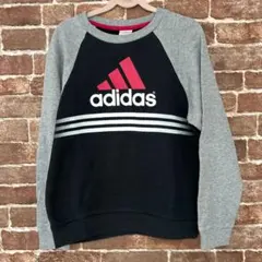 adidas アディダス150センチ ロゴ トレーナー 黒 グレー