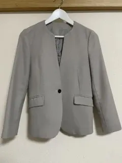 秋冬、春先に。グリーンレーベルリラクシングのノーカラージャケット　M