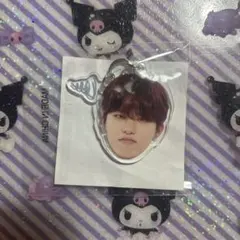 TREASURE ジョンウ 顔アクキー 哀