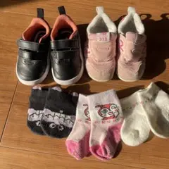 New Balance ベビーシューズ 12.5cm プーマ黒　ピンク　靴セット