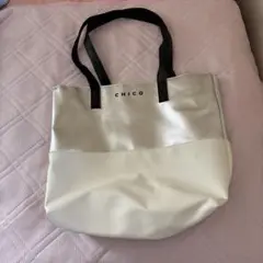 Item thumbnail for item d24512b9-3e21-428f-8053-411a0de0af38