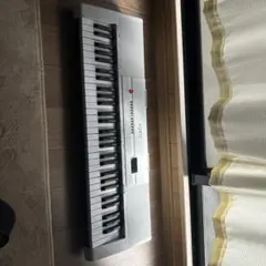 ジャンク】CASIO privia PX120 電子ピアノ 88鍵盤 譜面台付 - メルカリ