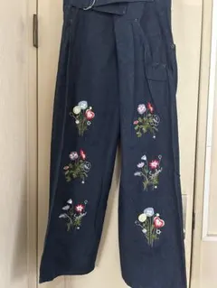 Item thumbnail for item 985a63ff-d3df-45b5-96f5-e4694641fc8a