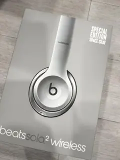 beats solo2 wireless スペシャルエディション　未開封　新品 beats solo2 wireless ブラック、レッド