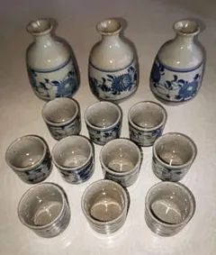 【徳利&お猪口】青い花模様の徳利3本とお猪口10個セット⭐️