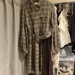 Favorite スカーフ柄切替シャツワンピのサムネイル