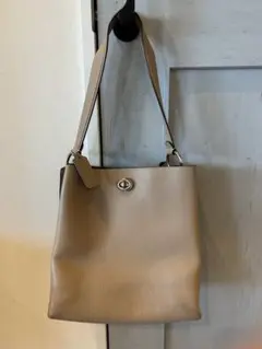 【大幅値下げ中‼️】 COACH ベージュ レザー ハンドバッグ