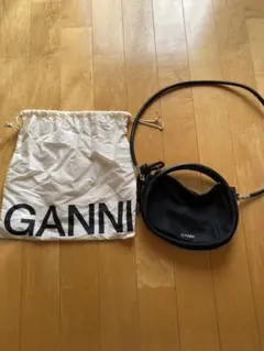 GANNI ショルダーバッグ