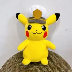 ❹ ポケットモンスター ぬいぐるみ キャプテンピカチュウ ポケモンのサムネイル