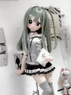 Item thumbnail for item 6b979e97-3a1b-41a7-91eb-ba2f3a4ad926