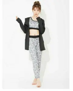 CECIL McBEE　ヨガ　チューブトップ