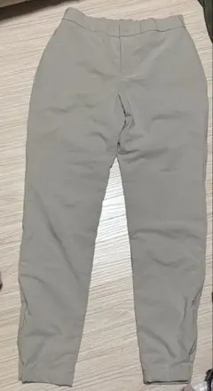 美品 UNIQLO 暖パン　ベージュ